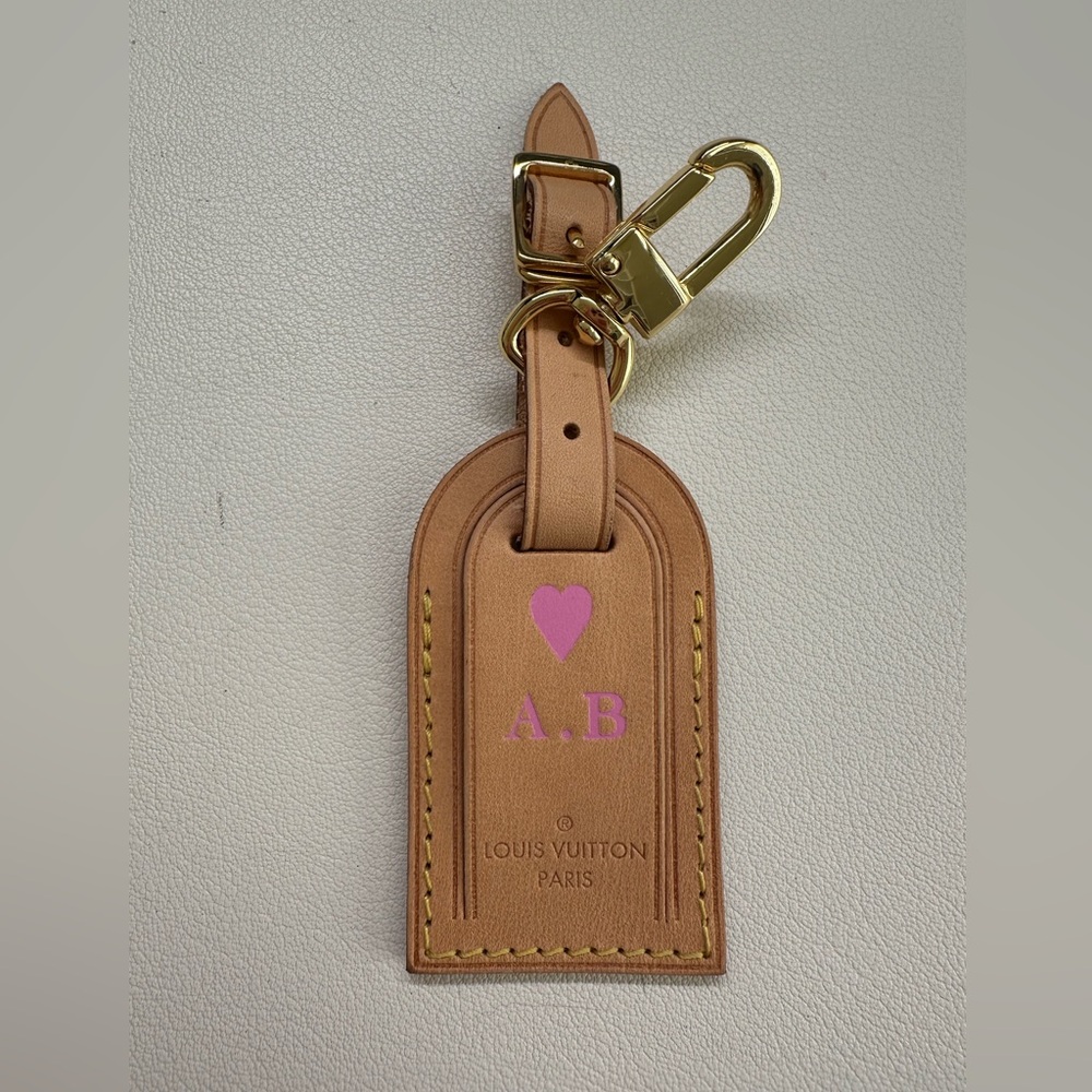 Louis Vuitton Leather Tag